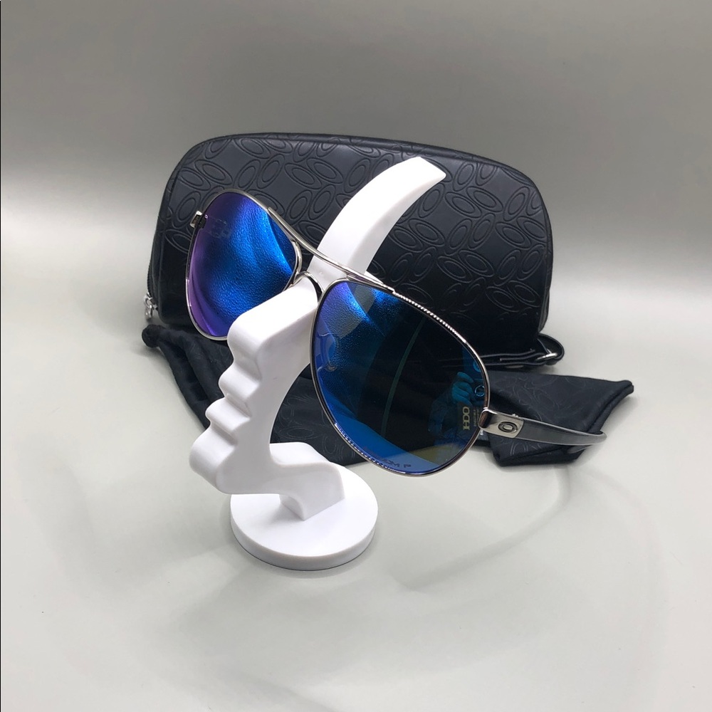 OAKLEY FEEDBACK AVIATOR POLISHED CHROME PRIZM SAPPHIRE POLARIZED LENSES OO4079